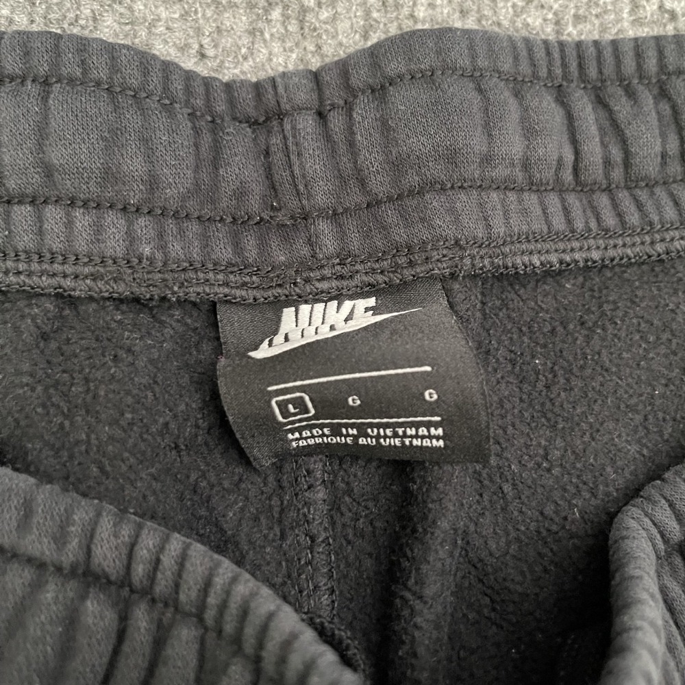 Nike Sportswear Club Fleece Jogger Mens Sz L Cuffed Sweatpants Black BV2671 - Picture 9 of 13